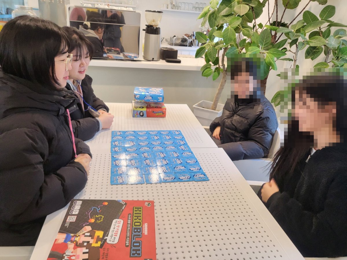 천년나무 협동조합과 함께 중식 식사와 놀이활동을 진행하였습니다.