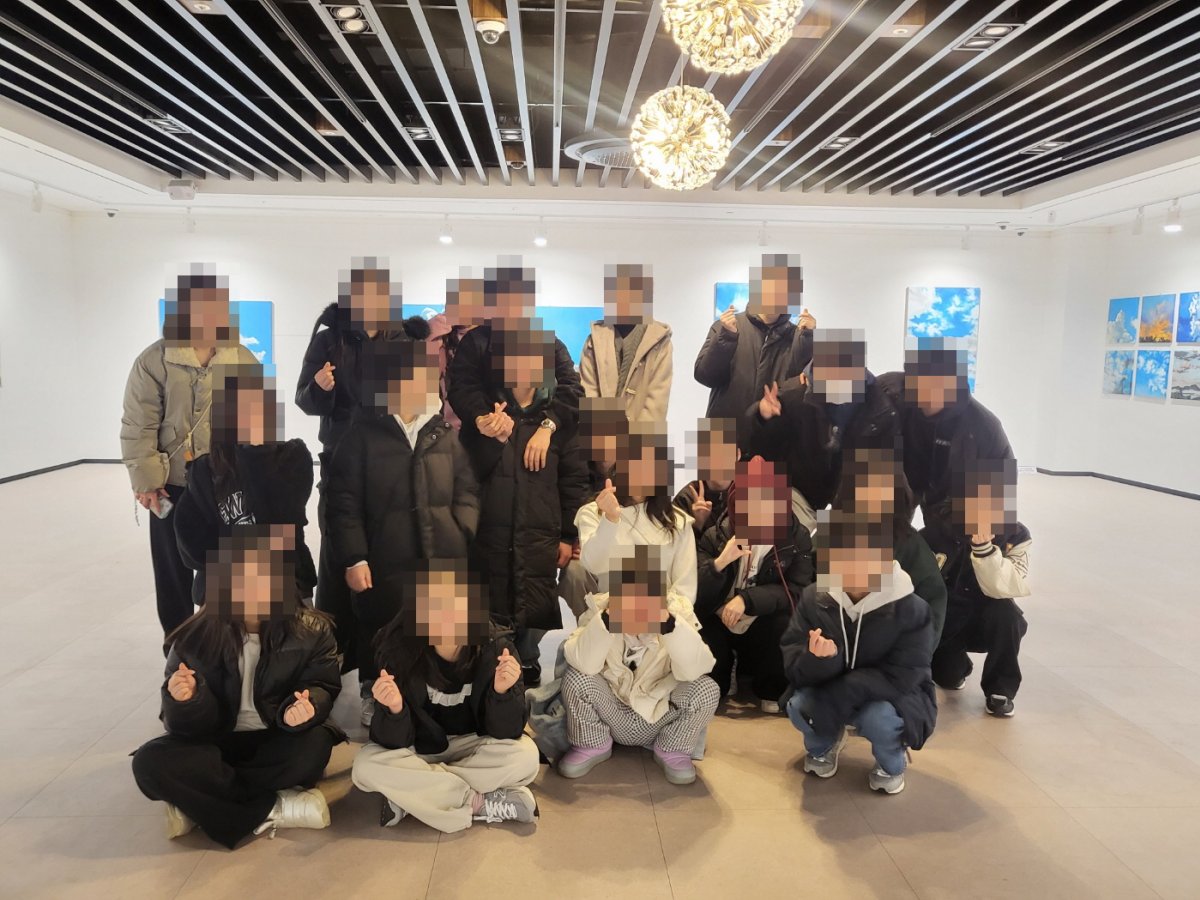 다이닝원 &갤러리원과 함께 점심식사와 문화활동을 진행하였습니다.