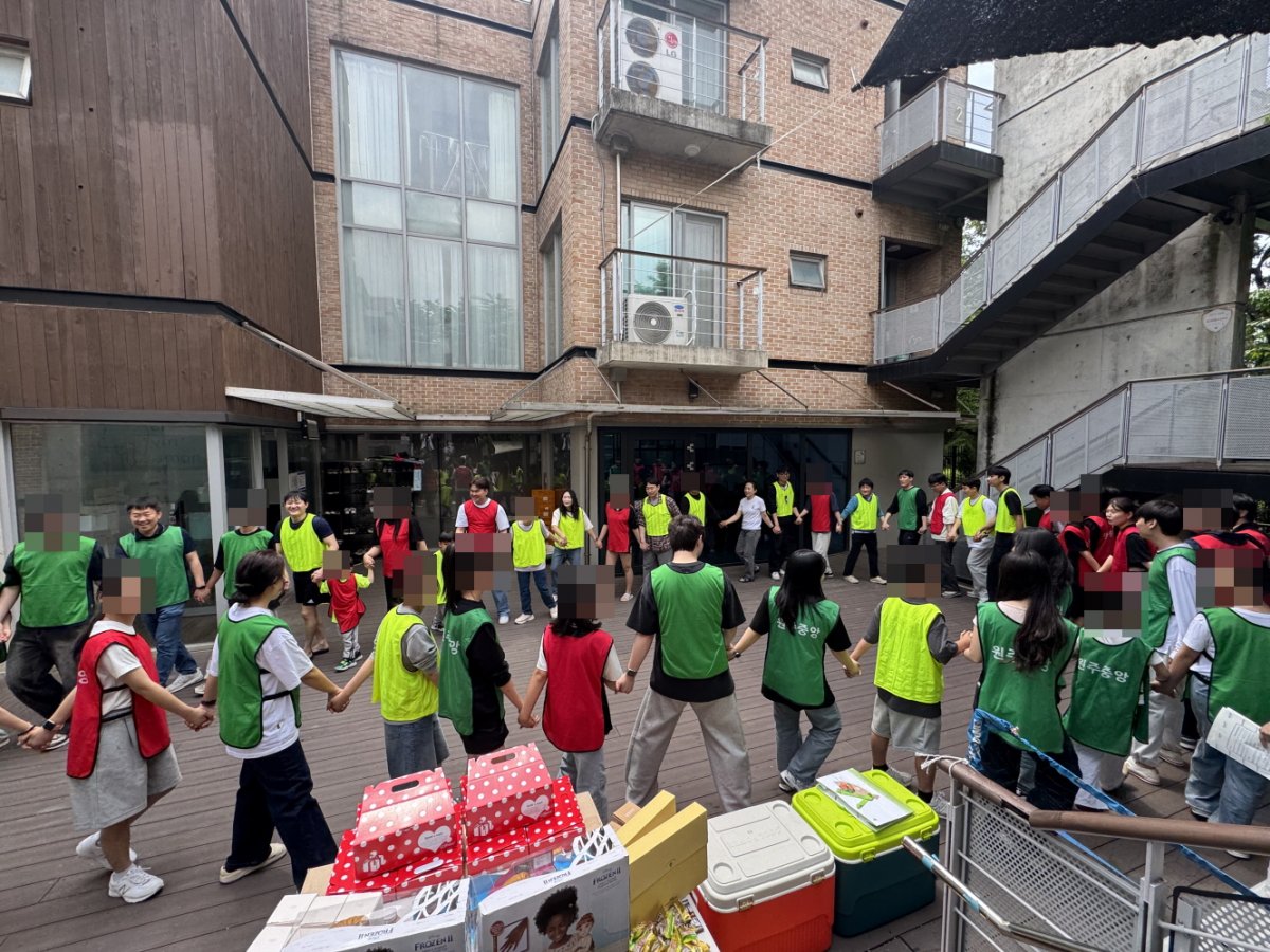 삼아제약과 함께 가정의 달 행사를 진행하였습니다.