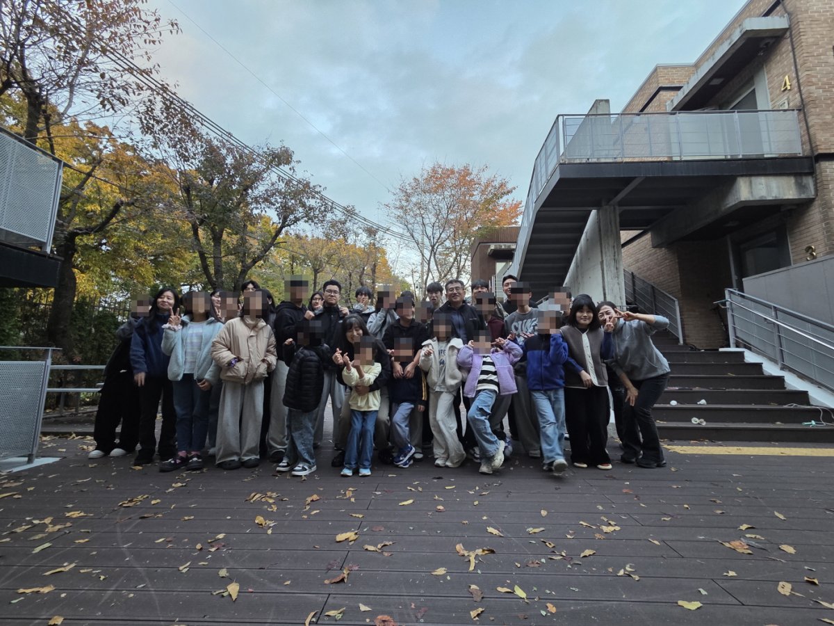 천년나무 협동조합과 함께 중식 식사와 놀이활동을 진행하였습니다.