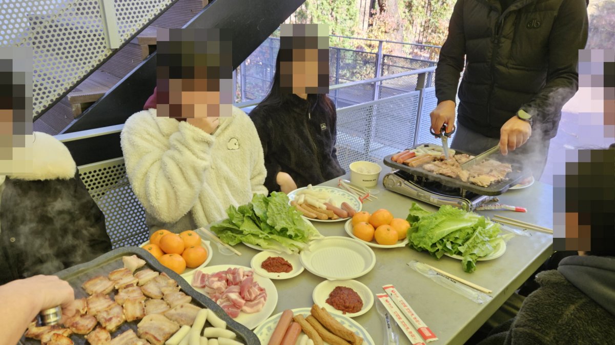 삼봉회 삼격살 파티를 진행하였습니다.